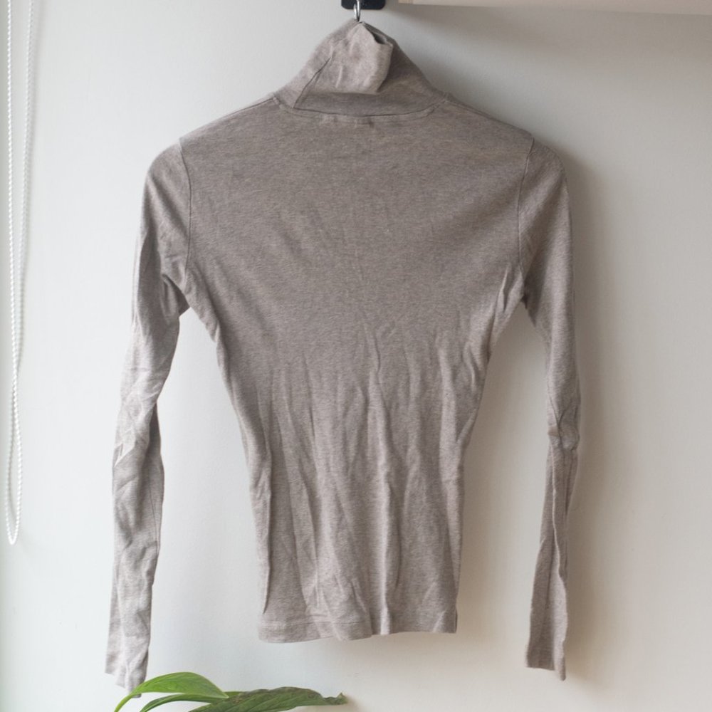Fitted Cotton Turtleneck